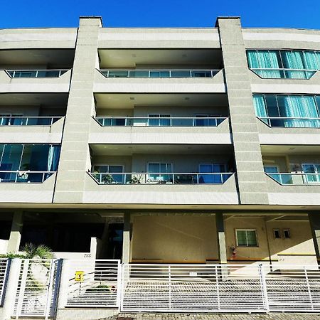 Apartmán Edificio Costa Mar - Centro De Bombinhas Exteriér fotografie